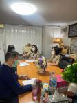 ดำเนินการประชุมหัวหน้าฝ่าย ประกอบด้วยฝ่ายสังคมสงเคราะห์ ฝ่ายพัฒนาชุมชน ฝ่ายส่งเสริมและสวัสดิการสังคมและงานธุรการ เพื่อมอบแนวนโยบายด้านกาประชาสัมพันธ์ภารกิจกองสวัสดิการสังคม