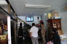 คณะกรรมการตรวจรับโครงการปรับปรุงระบบเคเบิ้ลทีวีเพื่อการศึกษาเทศบาลนครแม่สอด เข้าตรวจรับโครงการปรับปรุงระบบเคเบิ้ลทีวีเพื่อการศึกษาชุมชนวัดหลวงและชุมชนอิสลาม