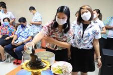 กองยุทธศาสตร์และงบประมาณ จัดกิจกรรมรดน้ำดำหัว เนื่องในประเพณีสงกรานต์ ประจำปี 2565