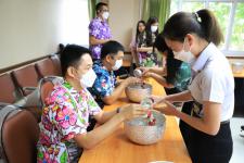 กองยุทธศาสตร์และงบประมาณ จัดกิจกรรมรดน้ำดำหัว เนื่องในประเพณีสงกรานต์ ประจำปี 2565