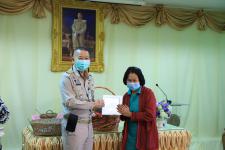 โครงการฝึกอาชีพให้ความรู้ชุมชนในเขตเทศบาลนครแม่สอดระยะยาว ประจำปีงบประมาณ 2564 หลักสูตรที่ 1 ดอกไม้ประดิษฐ์จากริบบิ้นผ้า