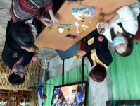 โครงการฝึกอาชีพให้ความรู้ชุมชนในเขตเทศบาลนครแม่สอดระยะยาว ประจำปีงบประมาณ 2564 หลักสูตรที่ 1 ดอกไม้ประดิษฐ์จากริบบิ้นผ้า