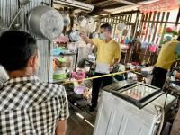 ลงพื้นที่ชุมชนสองแควสอง ร่วมกับกองช่าง เพื่อประเมินสภาพที่อยู่อาศัยแก่ผู้มีรายได้น้อยที่ประสบปัญหาสภาพที่อยู่อาศัยทรุดโทรมไม่เหมาะสม