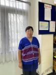 คุณทองใบ ยะคำนะ หัวหน้ากลุ่มผู้สูงอายุชุมชนประชารักษ์ ปราชญ์เรื่องการนำสมุนไพรไทยท้องถิ่นมาแปลรูปเป็นผลิตภัณฑ์ สบู่สมุนไพร และน้ำยาล้างจาน