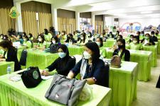 โรงเรียนเทศบาลวัดมณีไพรสณฑ์ จัดโครงการพัฒนาครูและบุคลากรทางการศึกษา การอบรมเชิงปฏิบัติการ