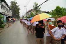 โรงเรียนในสังกัดเทศบาลนครแม่สอด จัดกิจกรรมแห่เทียนจำนำพรรษา ประจำปี 2565