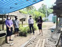 ลงพื้นที่ชุมชนสองแควสอง เพื่อติดตามการปรับสภาพที่อยู่อาศัยแก่ผู้ประสบปัญหาทางสังคม 
