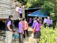 ลงพื้นที่ชุมชนสองแควสอง เพื่อติดตามการปรับสภาพที่อยู่อาศัยแก่ผู้ประสบปัญหาทางสังคม 