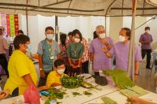 กองการศึกษาเทศบาลนครแม่สอด จัดงานสืบสานประเพณีลอยกระทง ประจำปีงบประมาณ 2565