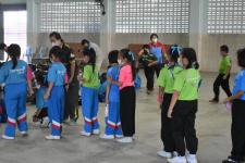 โรงเรียนเทศบาลวัดชุมพลคีรี และศูนย์การค้าโรบินสันไลฟ์สไตล์แม่สอด ร่วมจัดกิจกรรมไดโนเสาร์ออนทัวร์ (Dinosaur on Tour)