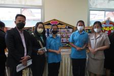 เทศบาลนครแม่สอดจัดกิจกรรมศึกษาดูงานด้านการจัดการศึกษาตามหลักปรัชญาของเศรษฐกิจพอเพียง และการส่งเสริมสนับสนุนและการยกระดับคุณภาพการจัดการศึกษา ณ จังหวัดชลบุรี