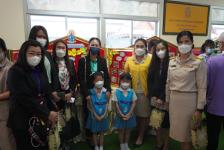 เทศบาลนครแม่สอดจัดกิจกรรมศึกษาดูงานด้านการจัดการศึกษาตามหลักปรัชญาของเศรษฐกิจพอเพียง และการส่งเสริมสนับสนุนและการยกระดับคุณภาพการจัดการศึกษา ณ จังหวัดชลบุรี