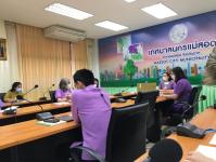 กองช่างสุขาภิบาล งานธุรการเข้าร่วมประชุมการเสนอญัตติเข้าประชุมสภา โดยมีนางกิตติวรา วิริยะ รองปลัดเเทศบาลนครแม่สอดเป็นประธานในการประชุมครั้งนี้