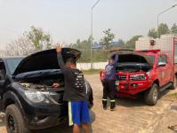 ดับเพลิงนครแม่สอด ออกช่วยเหลือประชาชนเหตุรถยนต์สตาร์ทไม่ติด ภายใจสนามกีฬานานาชาติฯ