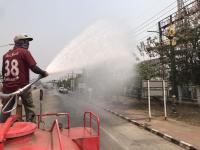 ฉีดน้ำพ่นหมอกควัน ร่วม ปภ. พื้นที่อำเภอแม่สอด