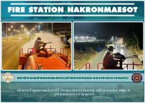 ดับเพลิงนครแม่สอด ออกฉีดล้างถนน เพื่อลดฝุ่น pm2.5 ถนนชุมชนร่วมแรง