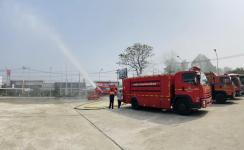 ดับเพลิงนครแม่สอด ออกฉีดพ่นละอองน้ำลดหมอกควัน พื้นที่อำเภอแม่สอด (19/3/66)