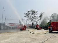 ดับเพลิงนครแม่สอด ออกฉีดพ่นละอองน้ำลดหมอกควัน พื้นที่อำเภอแม่สอด (19/3/66)