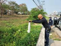 ดับเพลิงนครแม่สอด ออกจับงูเข้าบ้านประชาชน ซอย 11 หมู่บ้านแม่สอดวิลล่า