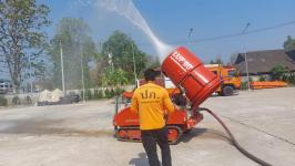 ดับเพลิงนครแม่สอด ออกฉีดพ่นละอองน้ำลดหมอกควัน พื้นที่อำเภอแม่สอด (2/4/66)