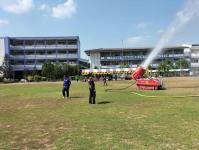 ดับเพลิงนครแม่สอด ออกฉีดพ่นละอองน้ำลดหมอกควัน พื้นที่อำเภอแม่สอด (4/4/66)