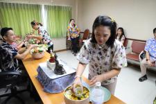 จัดกิจกรรมรดน้ำขอพร เนื่องในประเพณีสงกรานต์ ประจำปี 2566 