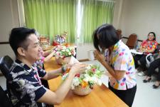 จัดกิจกรรมรดน้ำขอพร เนื่องในประเพณีสงกรานต์ ประจำปี 2566 