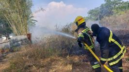 ดับเพลิงนครแม่สอด ออกระงับเหตุเพลิงไหม้ป่ารกร้างใกล้บ้านประชาชน ชุมชนสองแคว 2