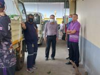 ดับเพลิงนครแม่สอด ออกตัดต้นไม้หน้าบ้านประชาชน บริเวณหลังวัดชุมพลคีรี