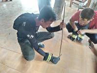 ดับเพลิงนครแม่สอด ออกจับงูร้านครัวคุณป้า