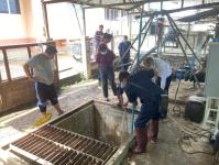 ดับเพลิงนครแม่สอด ออกฉีดดันท่อระบายน้ำภายในโรงพยาบาลแม่สอด