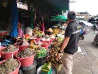 งานเทศกิจนครแม่สอด ออกตรวจความเรียบร้อยและจัดระเบียบตลาดเทศบาลนครแม่สอด 16 ส.ค.2566