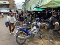 งานเทศกิจนครแม่สอด ออกตรวจความเรียบร้อยและจัดระเบียบตลาดเทศบาลนครแม่สอด 23 ส.ค.2566