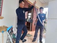 ดับเพลิงนครแม่สอด ออกจับงูบ้านประชาชน ซอยร้านลาบคนเมือง