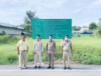 ผอ.กองยุทธศาสตร์และงบประมาณ ลงพื้นที่ตรวจรับโครงการปรับปรุงเสริมผิวจราจรแอสฟัสฟ์ติกคอนกรีต พร้อมยกฝาท่อระบายน้ำ บริเวณถนนชิดวนา ถนนชุมชนประชารักษ์ และถนนชุมชนสักทอง