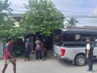 ดับเพลิงนครแม่สอด ออกตัดต้นไม้ บริเวณสี่แยกร้านขายปลา ชุมขนบัวคูณ