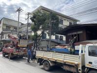 ดับเพลิงนครแม่สอด ออกตัดต้นไม้ บริเวณสี่แยกร้านขายปลา ชุมขนบัวคูณ