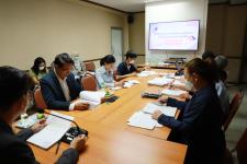 กองยุทธศาสตร์และงบประมาณ จัดประชุมซักซ้อมแนวทางการจัดทำแผนดำเนินงานประจำปีงบประมาณ พ.ศ.2567 การซักซ้อมแนวทางในการจัดทำรายงานการบริหารจัดการความเสี่ยง ประจำปีงบประมาณ พ.ศ.2567 และการร่างแผนพัฒนาท้องถิ่น (พ.ศ.2566 - 2567 ) 