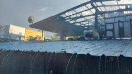 ดับเพลิงแม่สอด ออกระงับเหตุเพลิงไหม้บ้านประชาชน หน้าปั๊มน้ำมันนอร์ท ถนนราษฎร์อุทิศ