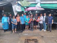 ดับเพลิงแม่สอด ออกฉีดล้างทำความสะอาดตลาดบ้านเหนือ