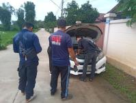 ดับเพลิงแม่สอด ออกช่วยเหลือลูกแมวติดภายในรถยนต์ประชาชน