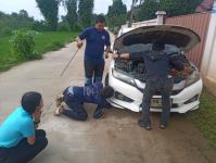 ดับเพลิงแม่สอด ออกช่วยเหลือลูกแมวติดภายในรถยนต์ประชาชน