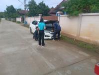 ดับเพลิงแม่สอด ออกช่วยเหลือลูกแมวติดภายในรถยนต์ประชาชน