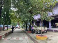 ดับเพลิงแม่สอด ออกตัดต้นไม้ภายในโรงเรียนเทศบาลวัดชุมพลคีรี