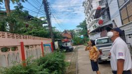 ดับเพลิงแม่สอด ออกตัดต้นไม้แนวสายไฟฟ้า บริเวณหลัง บริษัท AIA