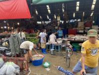 งานเทศกิจนครแม่สอด ออกตรวจความเรียบร้อยและจัดระเบียบตลาดเทศบาลนครแม่สอด 23-24 ก.ย.2566