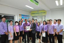 กองยุทธศาสตร์และงบประมาณ มอบของที่ระลึกแด่ผู้เกษียณอายุราชการและอายุงาน สังกัดเทศบาลนครแม่สอด