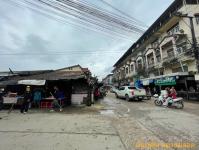 ดับเพลิงแม่สอด ออกตัดต้นไม้สี่แยกร้านขายปลา(ตลาดพาเจริญ)