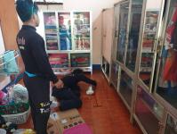 ดับเพลิงแม่สอด ออกจับงูบ้านประชาชน ชุมชนสองแคว