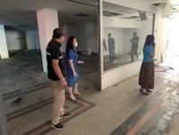 เทศกิจแม่สอด ออกตรวจสอบเหตุโจรขโมยสายไฟฟ้า ภายในโลตัสเล็กแม่สอด ร่วมตำรวจ สภ.แม่สอด